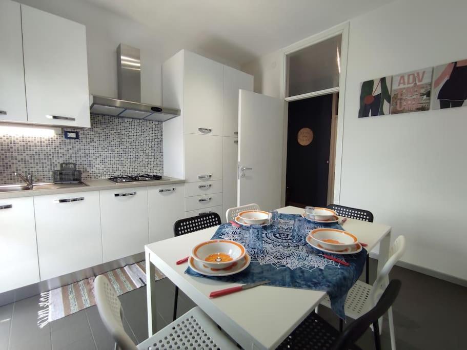 Panay Apartment City Home Holiday Падуа Екстериор снимка